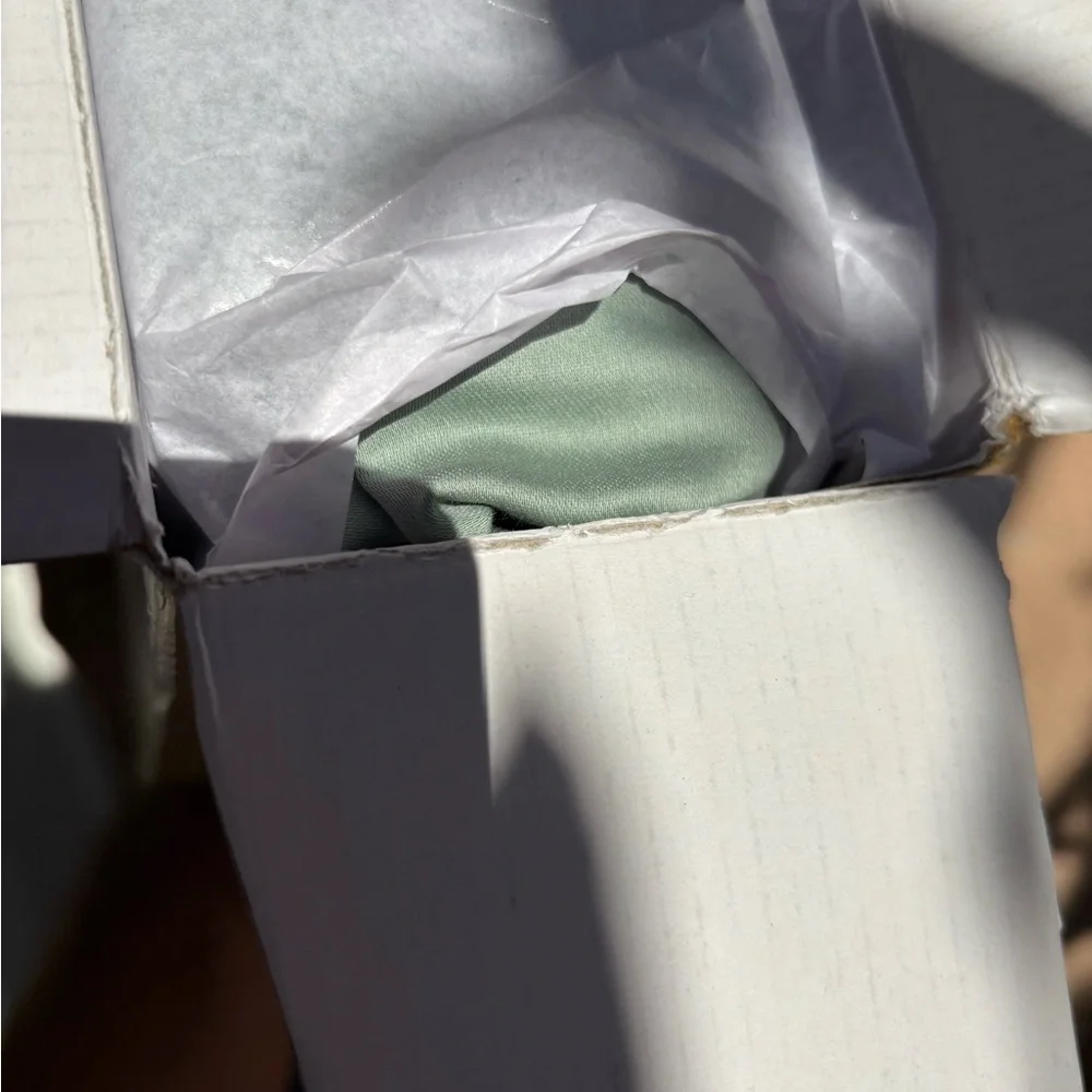 Sheet Set - Sage Green 400 Thread Count 100% Cotton